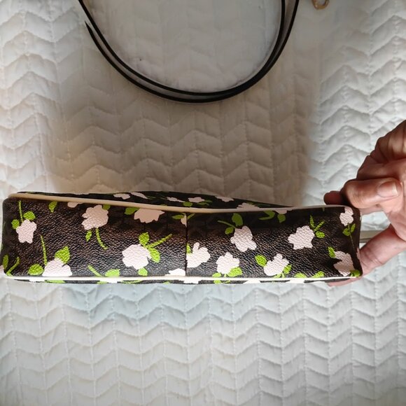 MICHAEL Michael Kors Women's Brown White Jet Set Charm Camera Crossbody Bag - Picture 5 of 5